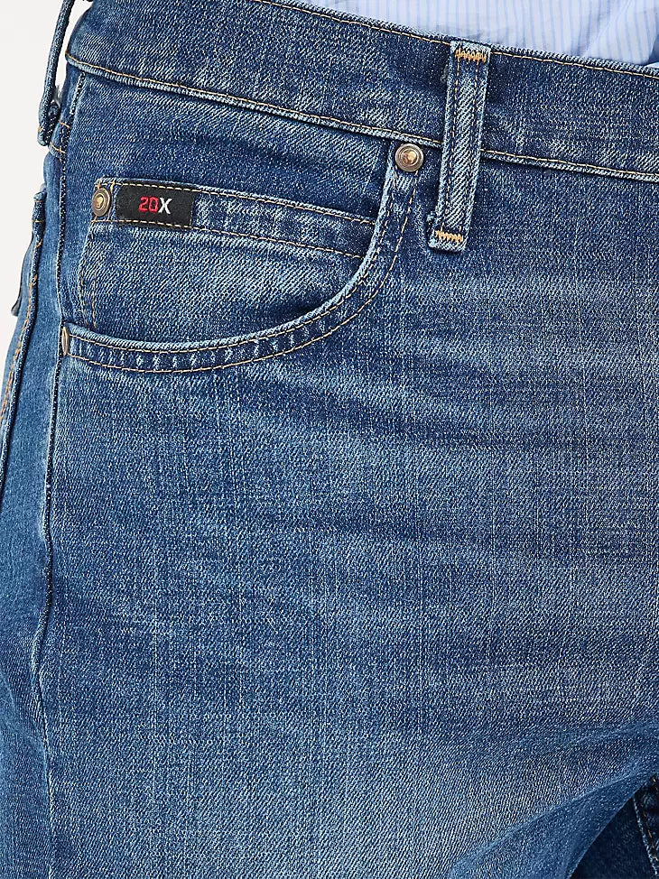 Cody Johnson Men's 20X ® Advanced Comfort 02 Competition Regular Fit Jean