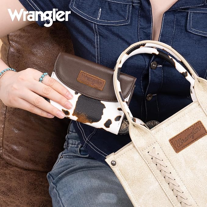 Wrangler RFID Women's Slim Wallet (Brown Cowprint)