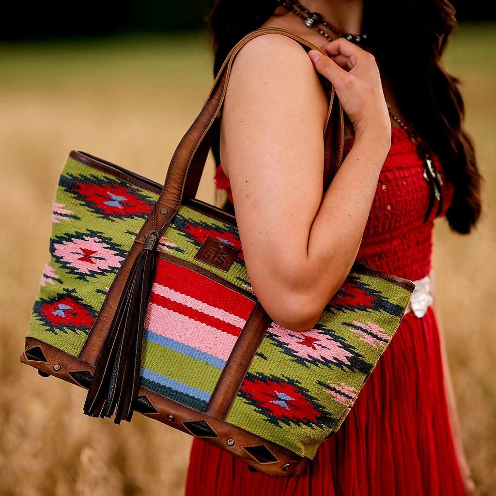 STS Ranchwear By Carroll Women's Baja Dreams Tote Bag