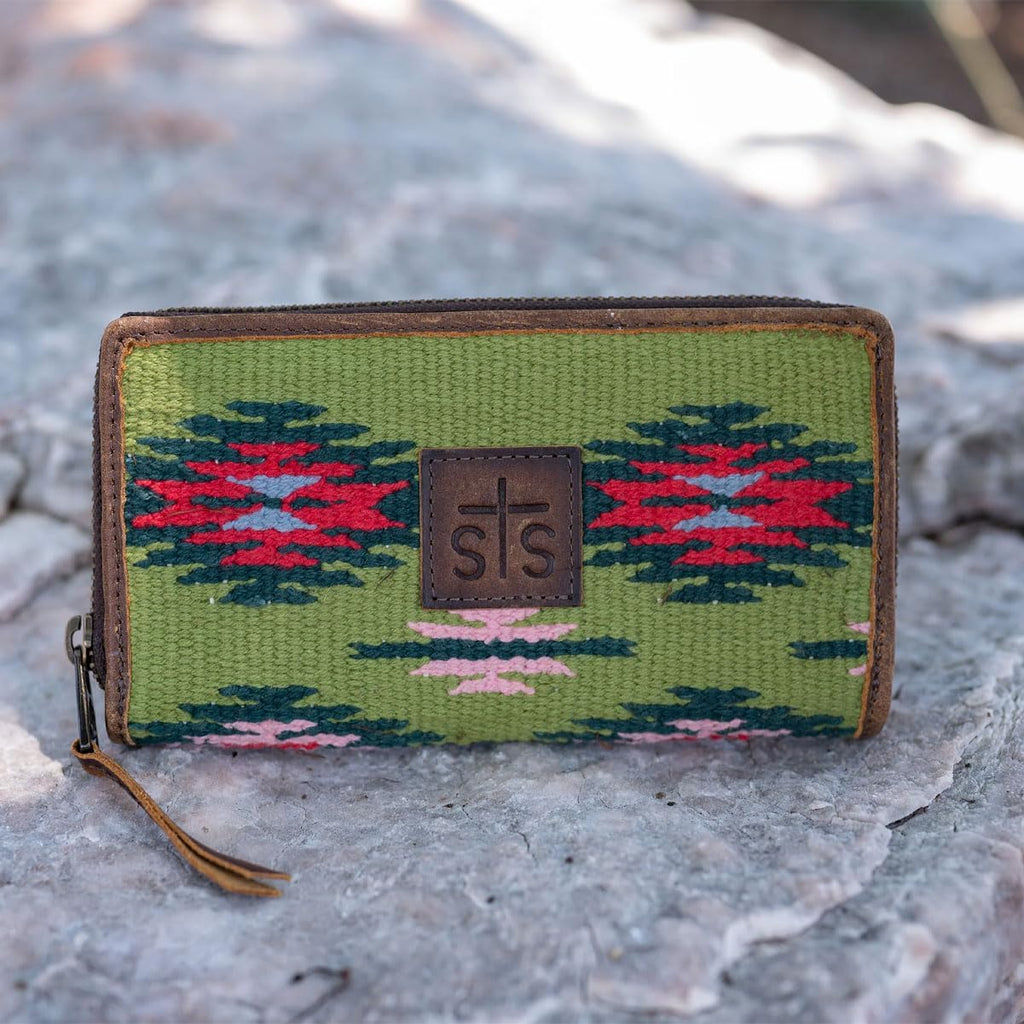 STS Ranch Wear by Carroll Women's Baja Dreams Bi-Fold Wallet