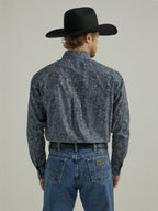 Wrangler Men's George Strait Long Sleeve Button Down Western Shirt (Navy Paisley)