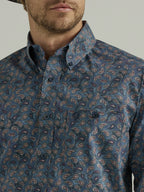 Wrangler Men's George Strait Long Sleeve Button Down Western Shirt (Navy Paisley)